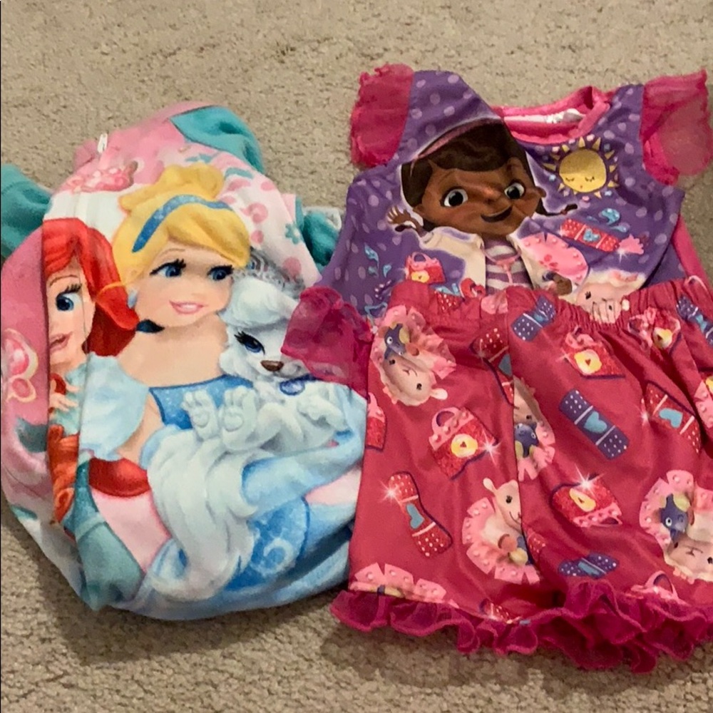 24 M PJs
